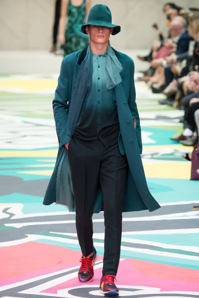 Look 36